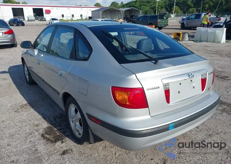 2002 Hyundai Elantra Gls/Gt from USA, damaged, VIN KMHDN55D22U064091